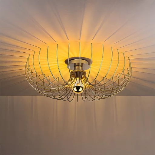 Moderní zlatá kovová stropní lampa