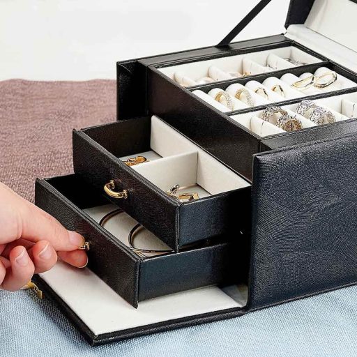 Taška na šperky ve více barvách-černá