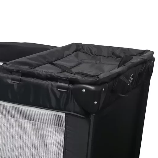 Cestovní postýlka s přebalovací podložkou a můstkem na hraní