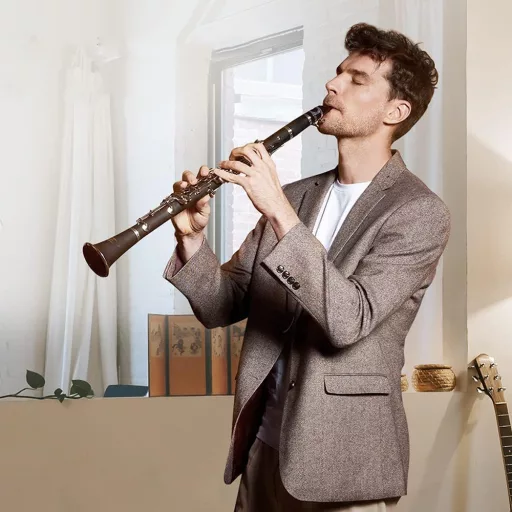 B klarinet s příslušenstvím v ramenní tašce