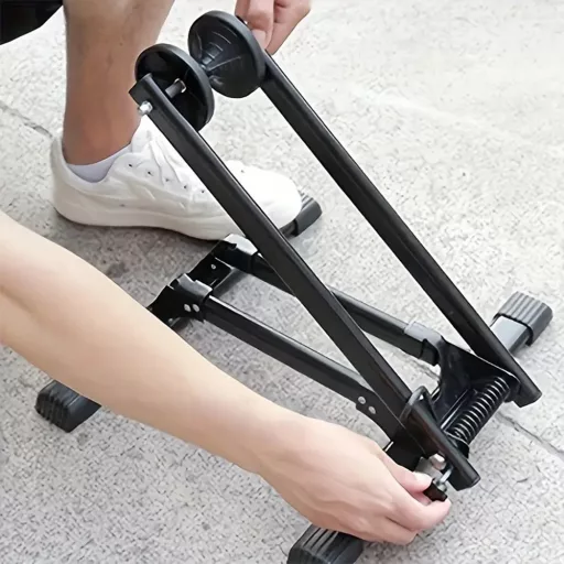 Skládací stojan na skladování kol