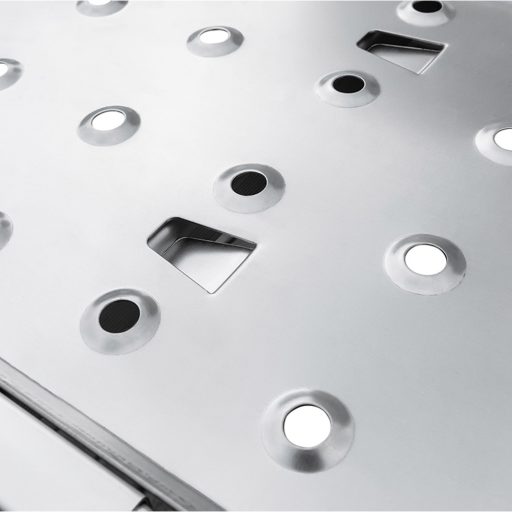 Protiskluzová ocelová deska pro sklopný žebřík