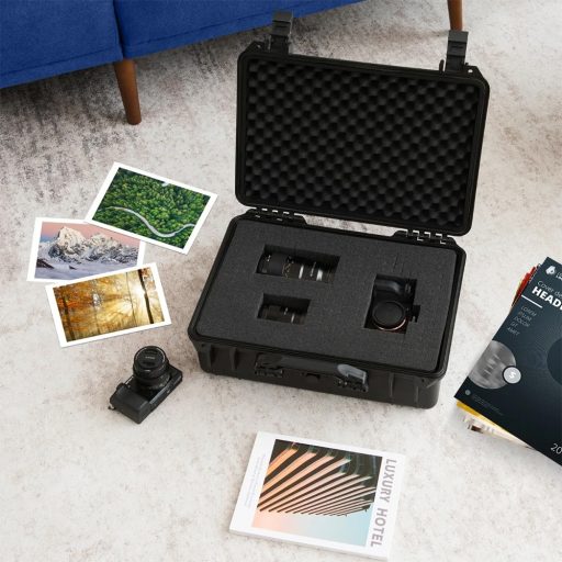 Vodotěsný kufr s řezatelnou pěnou