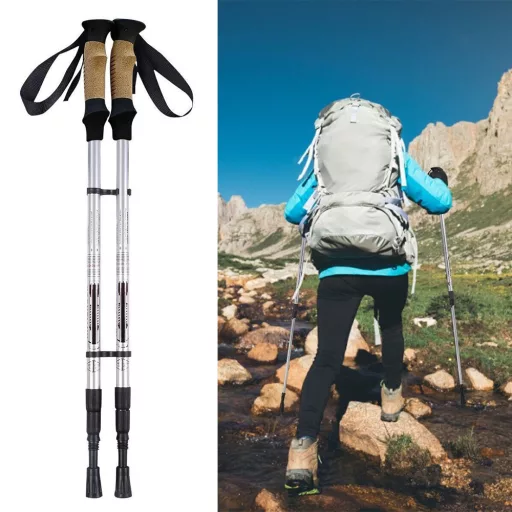 Ultra-lehká nastavitelná trekingová hůl 65-135 cm, stříbrná