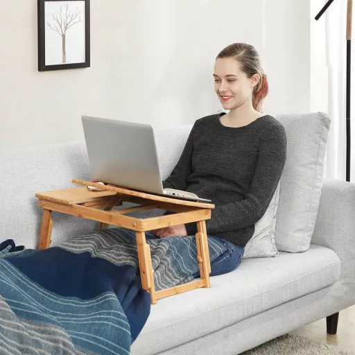 Nastavitelný bambusový stůl na laptop