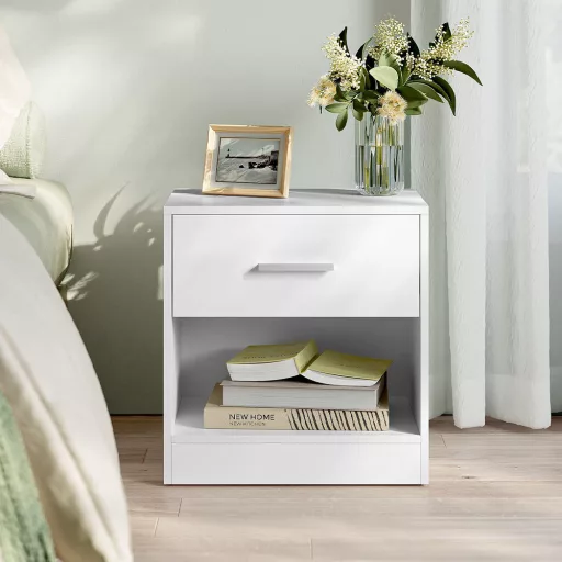 Klasický noční stolek 39x27,6x41 cm