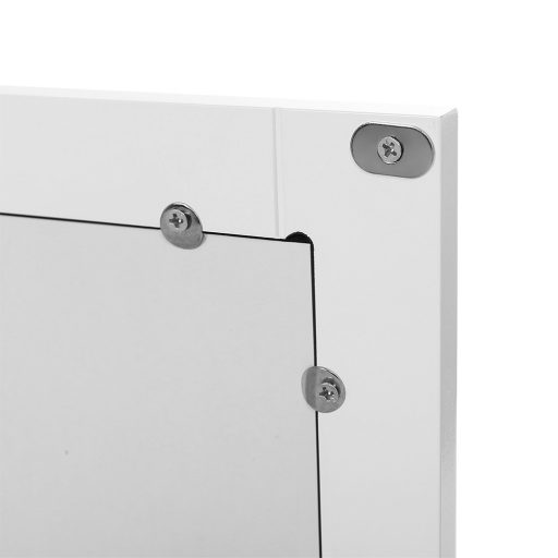 Koupelnová skříňka na zeď